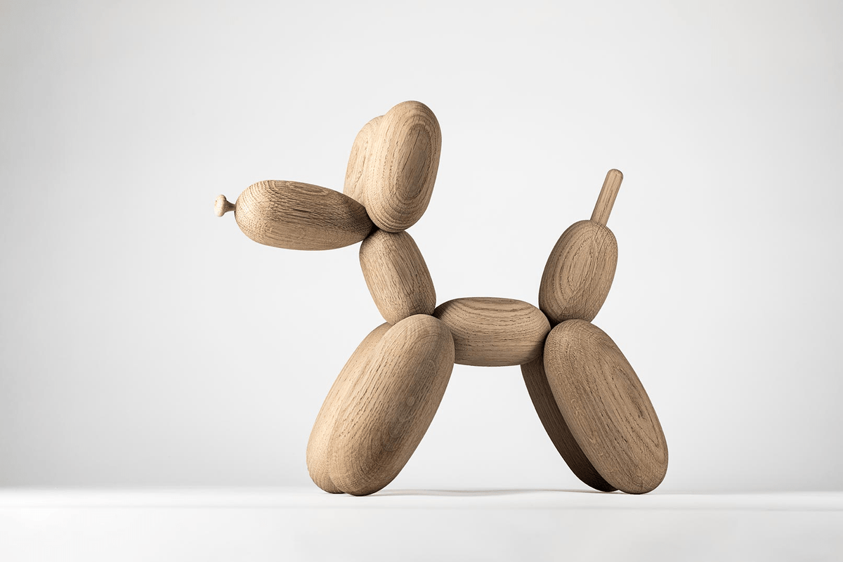 Boyhood Ballon d’Og wooden figure in oak, Large (image 22)