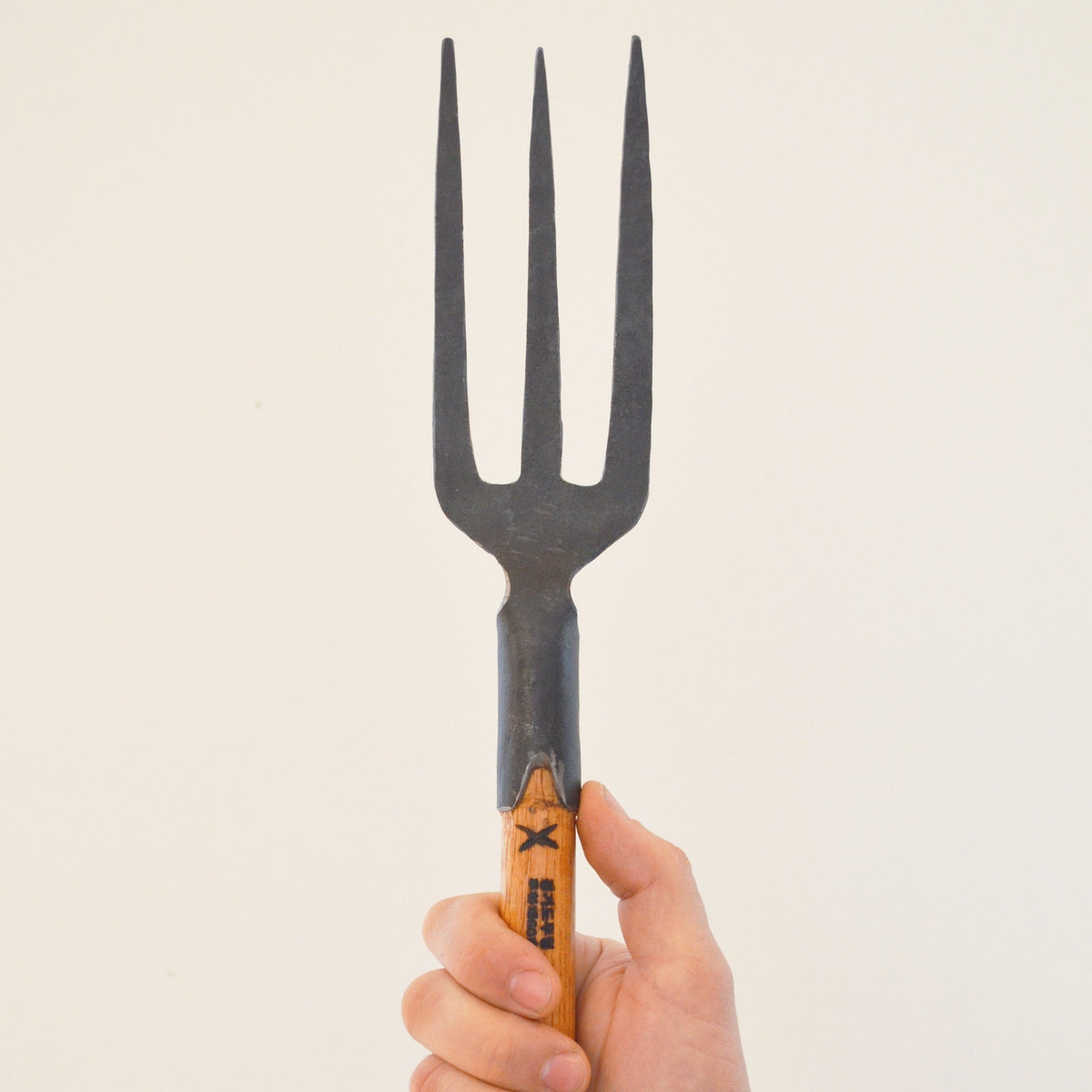 Master Shin's Anvil #71 Hand Fork (photo 4 of 7)
