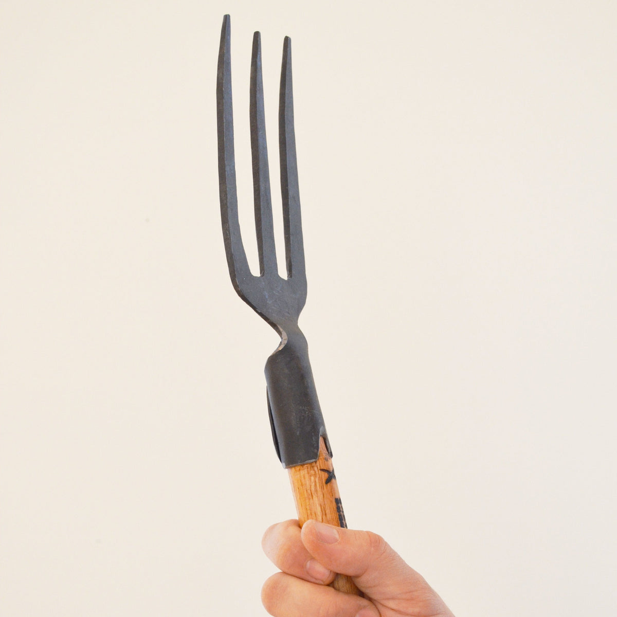 Master Shin's Anvil #71 Hand Fork (photo 5 of 7)