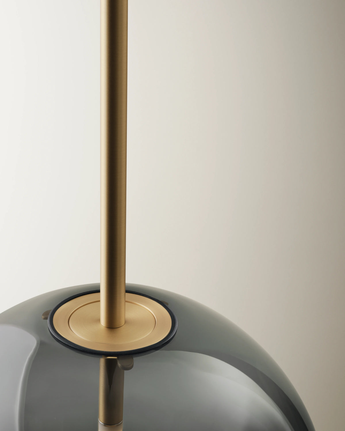 Pholc Kandinsky smoked glass pendant by Broberg & Ridderstråle – Kandinsky 30 (11.8 in) Smoked Grey and Brass, studio view (2)