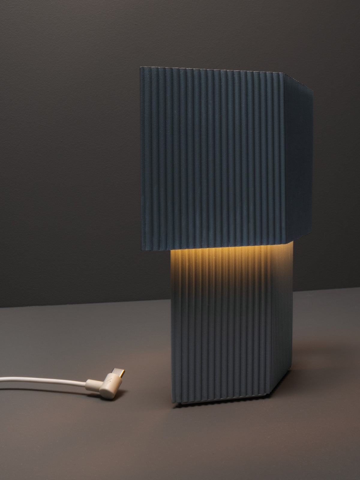 Pholc Romb rechargeable table lamp by Broberg & Ridderstråle – Blue Stone, studio view (3)