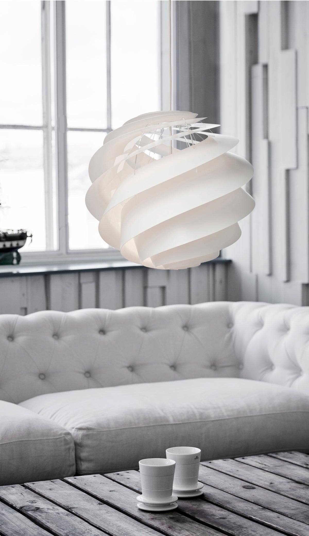 Swirl 3 Pendant styled in a room by Le Klint (6)