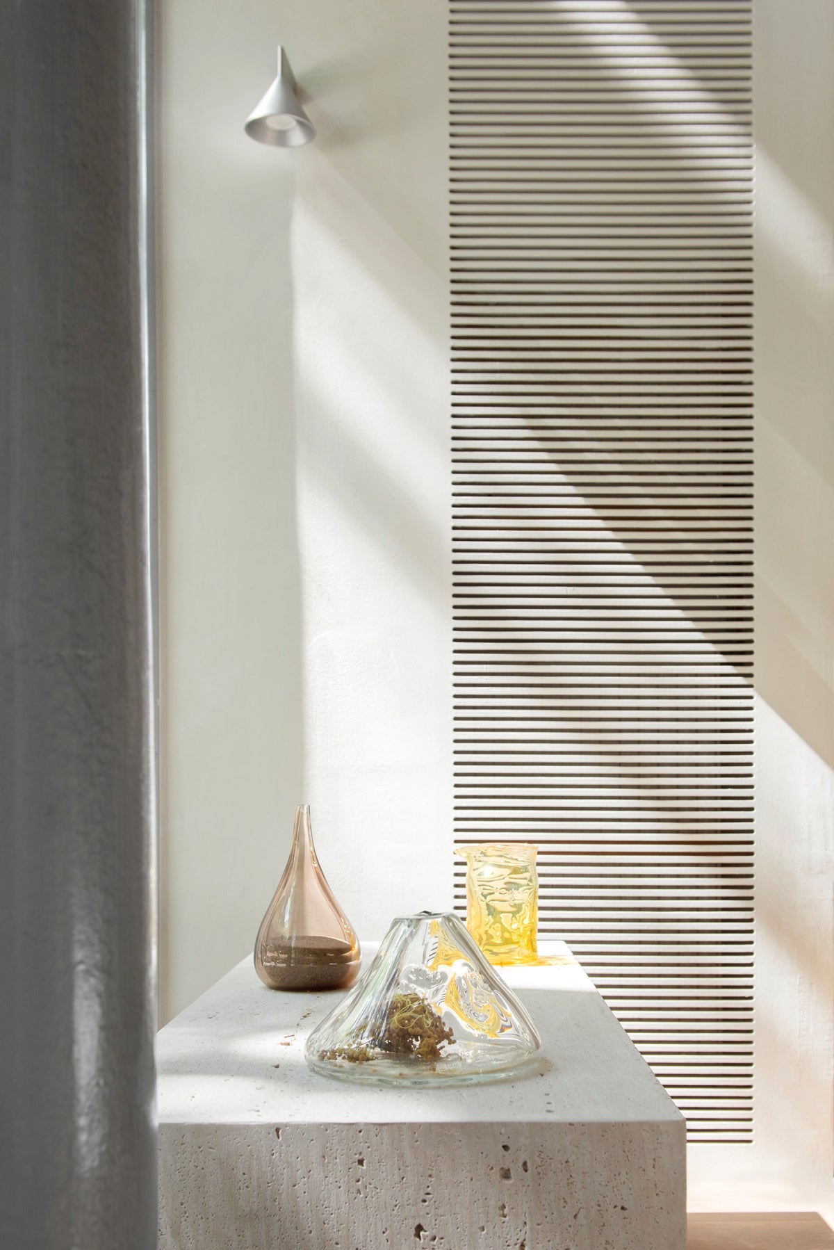 Pholc Apollo wall light by Broberg & Ridderstråle – Apollo 14 (single cone) Aluminum, in a Pholc reference project (2)