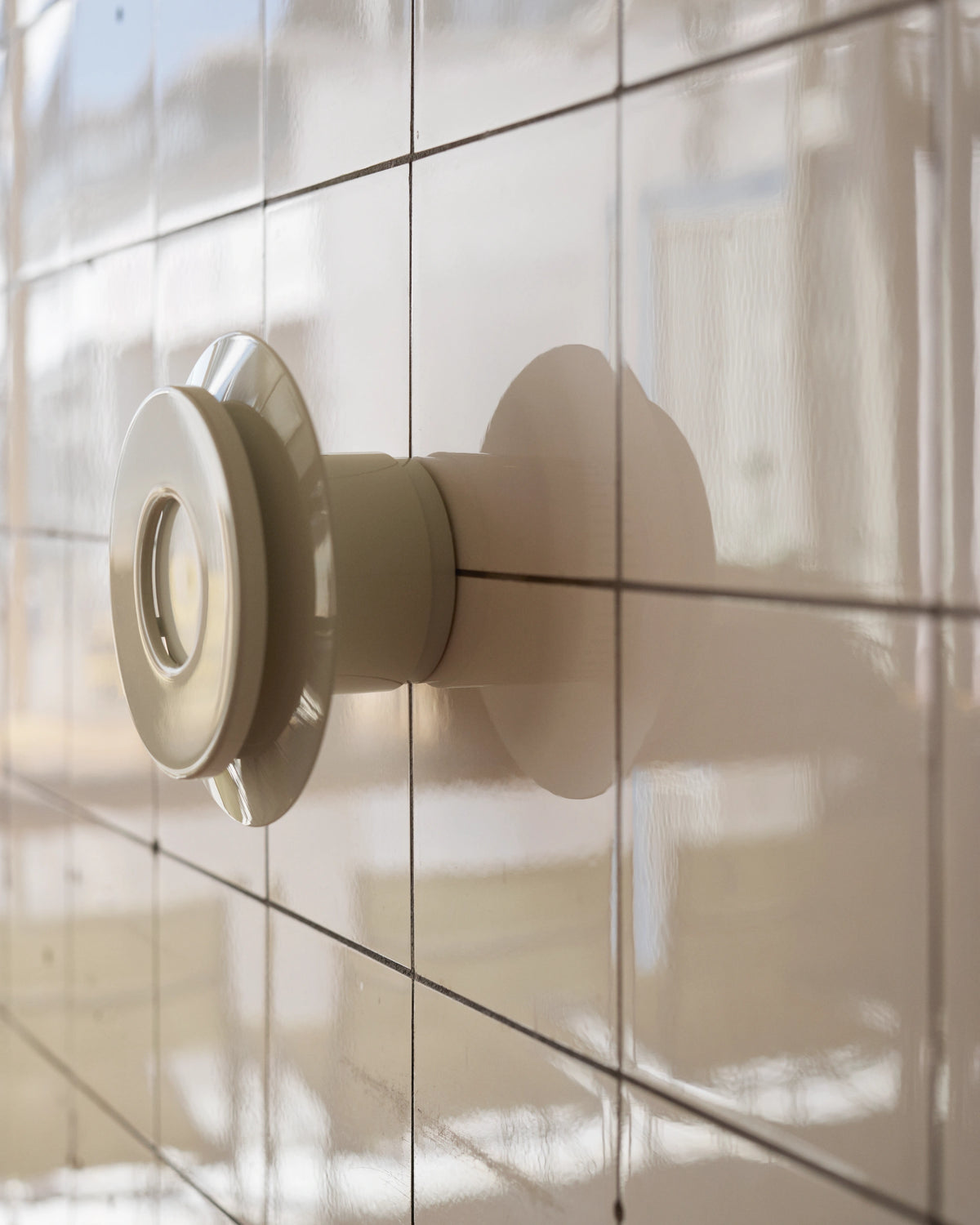 Pholc Lille wall light by Anne Dorthe Vester – Linen, styled in a room (3)