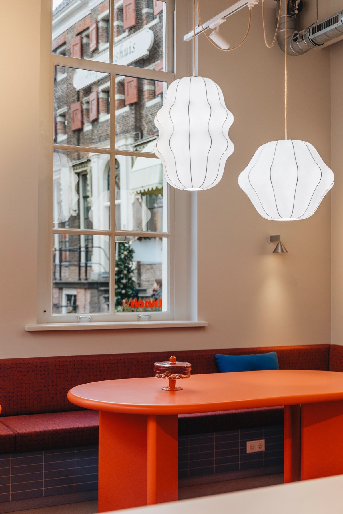 Pholc Apollo wall light by Broberg & Ridderstråle – Apollo 14 (single cone) Aluminum, in a Pholc reference project (5)