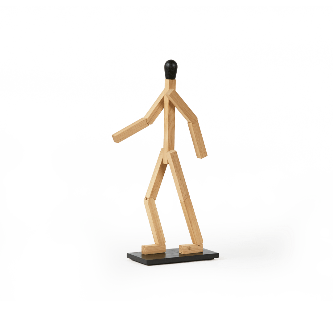 Boyhood Match Man wooden figure in oak, Small (image 10)