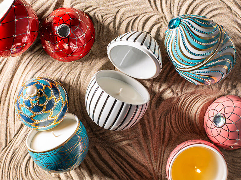 Bois de Russie 220 g ceramic egg candle by Ladenac Milano, White Black Stripes egg styled with flowers