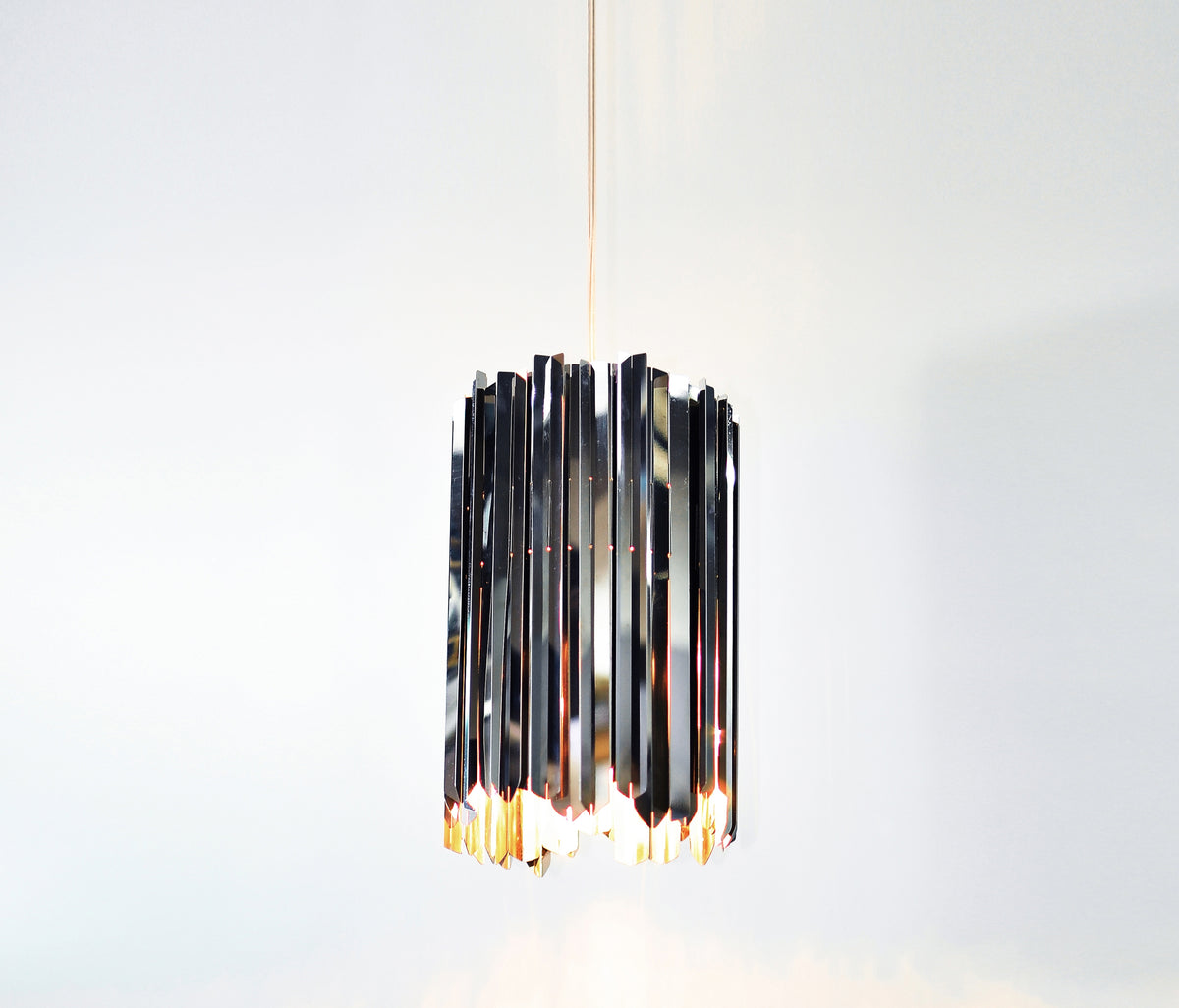 Innermost Facet 18 mini pendant light by Tom Kirk – view (5)