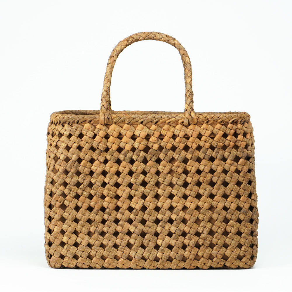 Yama-Biko Ishi Wild Grape Vine Basket Bag – front view
