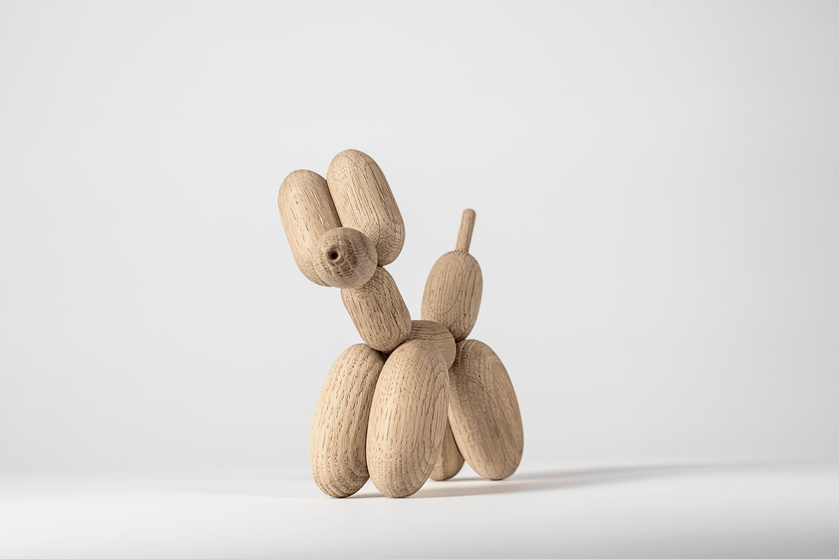 Boyhood Ballon d’Og wooden figure in oak, Small (image 18)