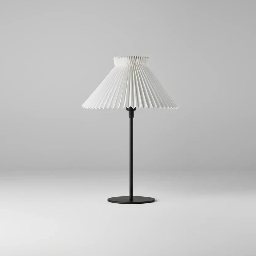 334 Table Lamp by Le Klint, White (photo 2)