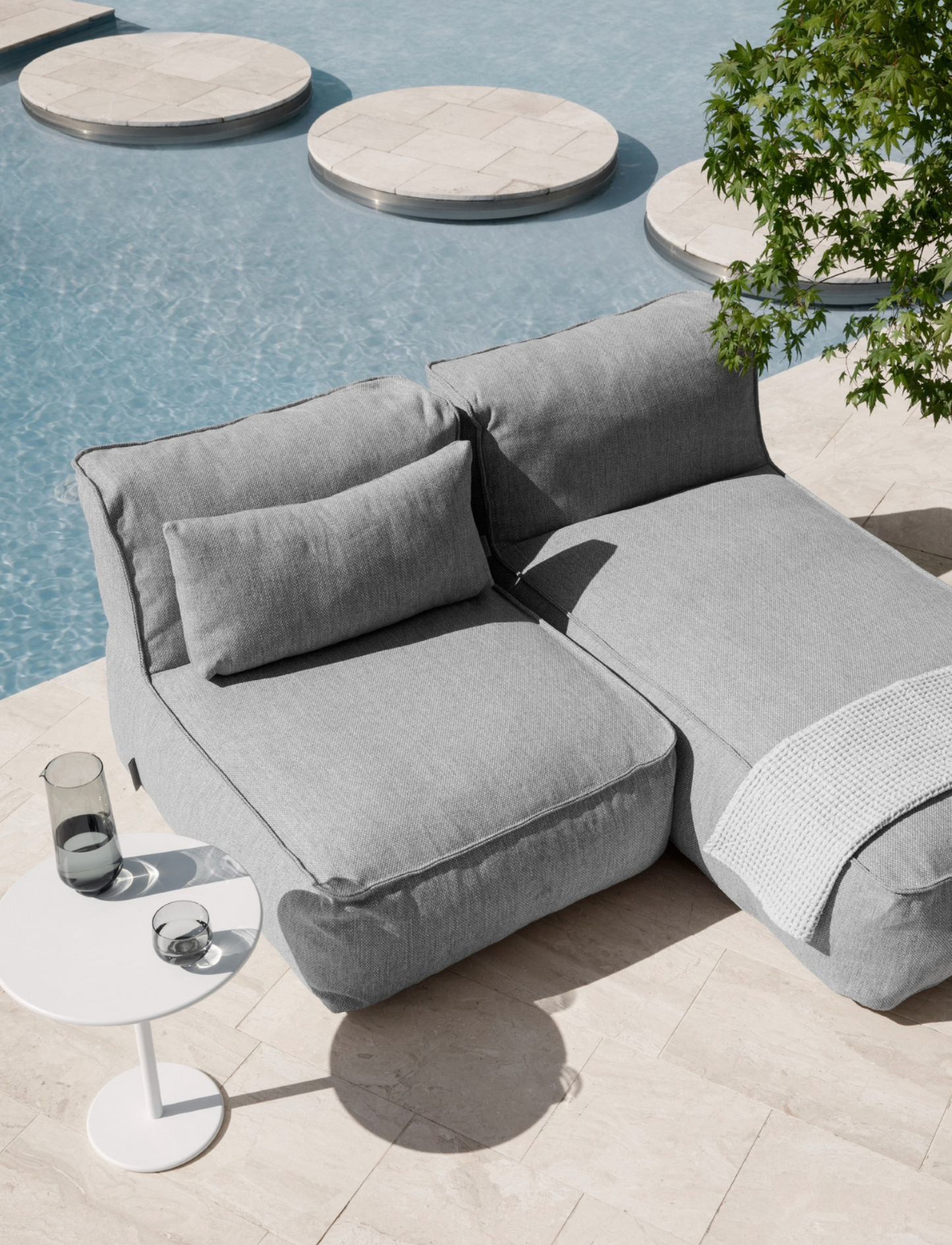 blomus Grow Single Chaise Sectional Outdoor Patio Lounger Double Cloud Color