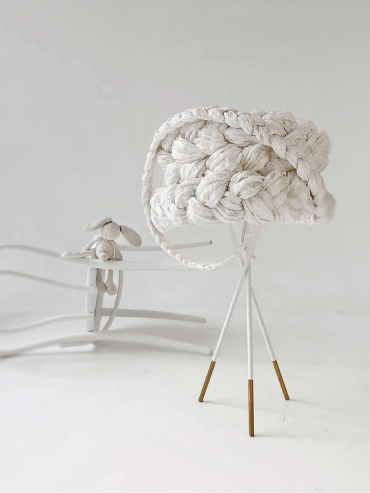 Mammalampa The Bride table lamp in White – styled in a room