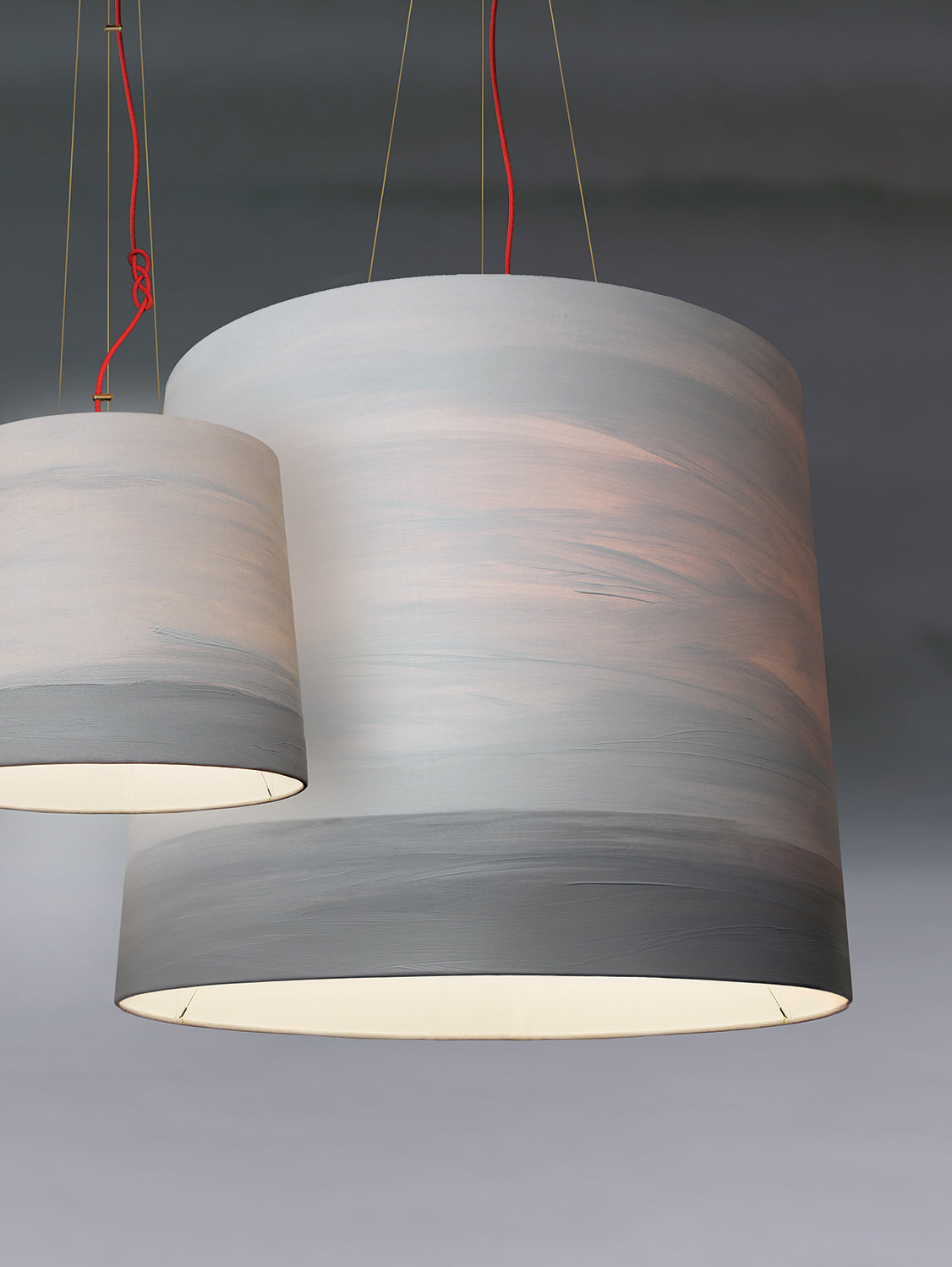 Mammalampa The Sisters extra-large pendant in Fog – styled in a room