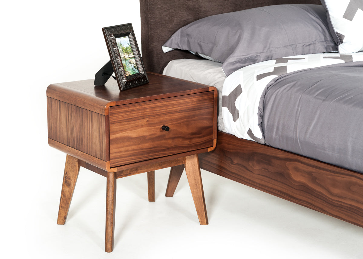 Modrest Marshall Mid-Century Modern Brown Fabric and Walnut Bedroom Set