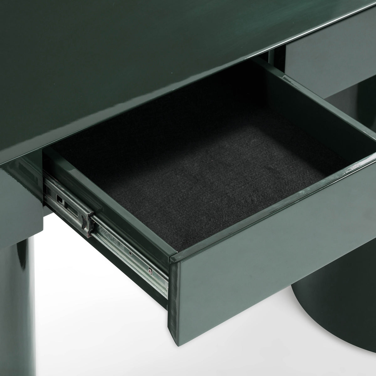 Mira 50" Deep Green High Gloss Console Table by TOV Furniture – photo 8 of 10