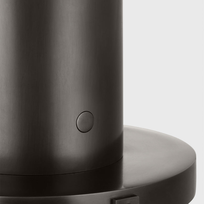 Visual Comfort Morgan 16 Inch Dimmable Led Table Lamp 