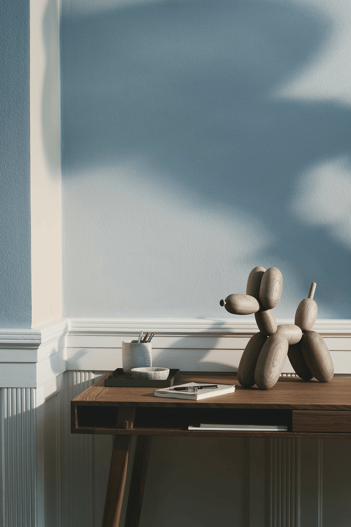 Boyhood Ballon d’Og wooden figure in oak, Large (image 20)