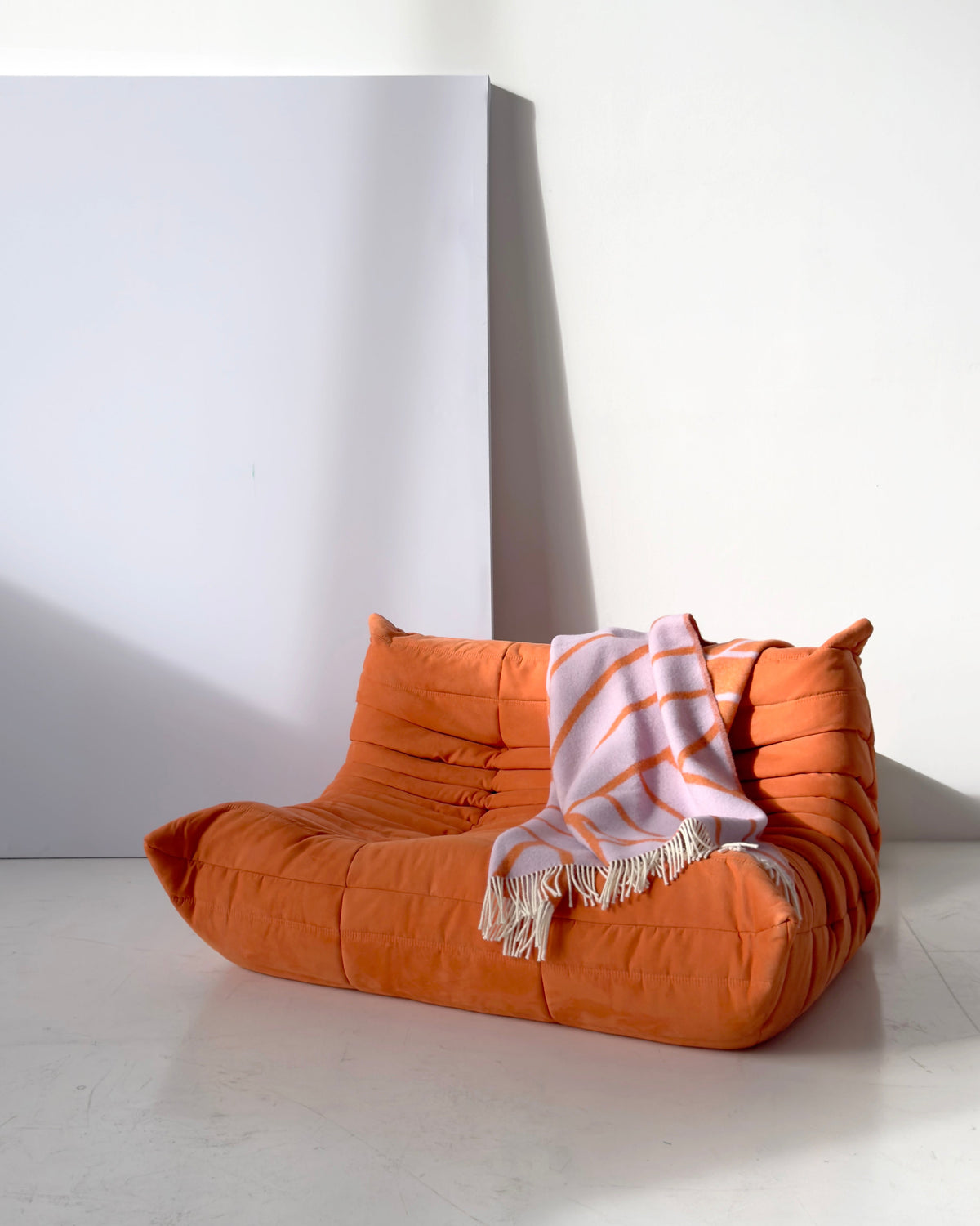 Maison Deux Lines Wool Blanket in Lilac/Orange – detail 4