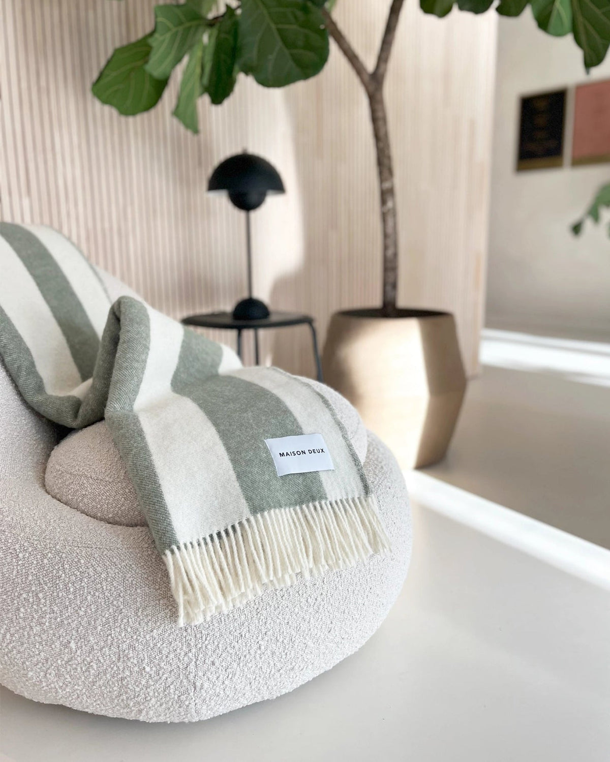 Maison Deux Rough Stripe Wool Blanket in Agave (Olive Green/White) – detail 5