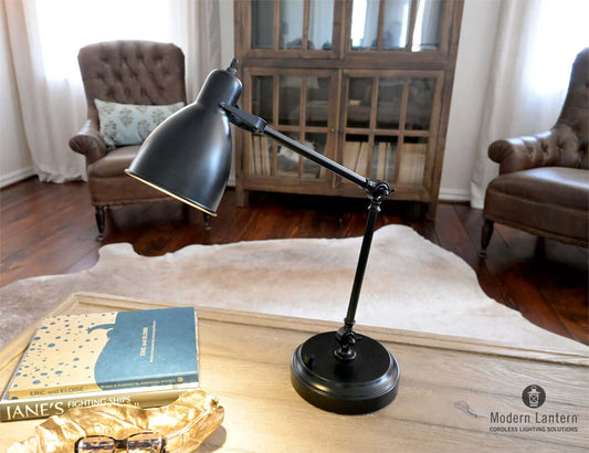 Modern Lantern Onyx cordless lamp in Black