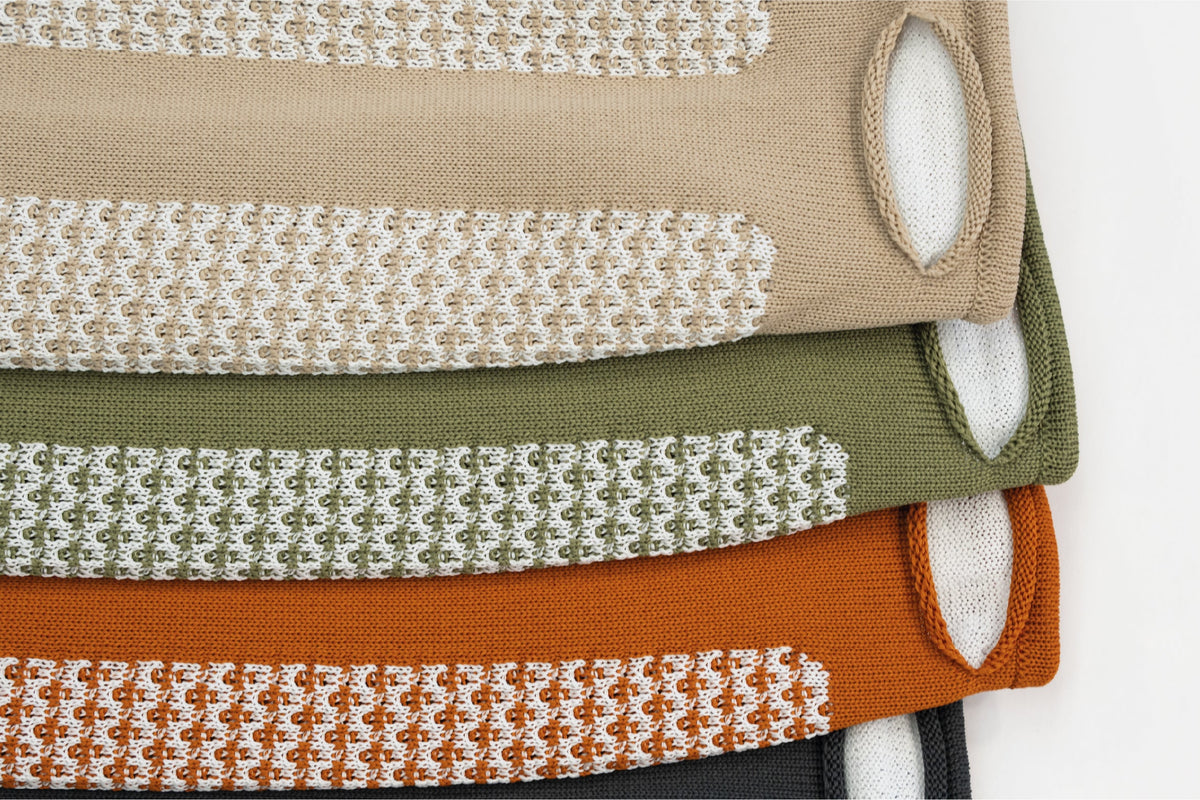 Pantaya knit mesh pendant, gallery photo 19