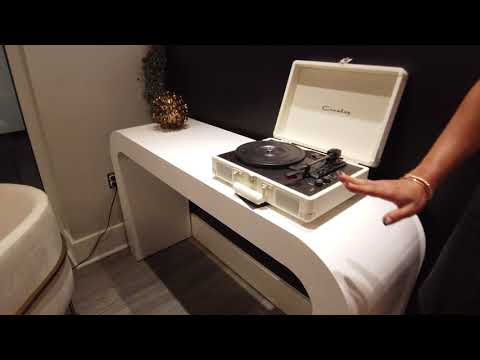 Video: Hump Console by TOV