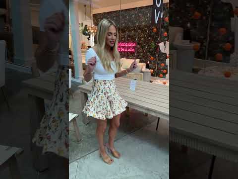 Video: Cassie Natural Outdoor Rectangular Dining Table