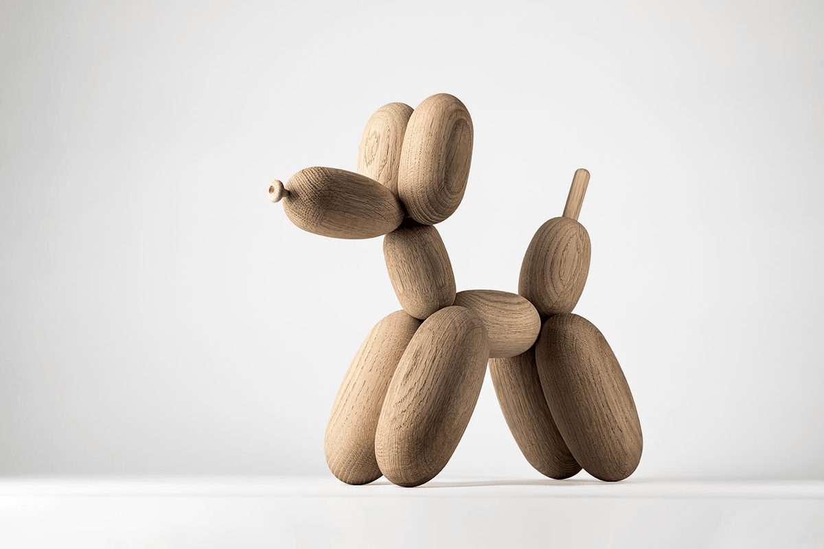 Boyhood Ballon d’Og wooden figure in oak, Large (image 21)