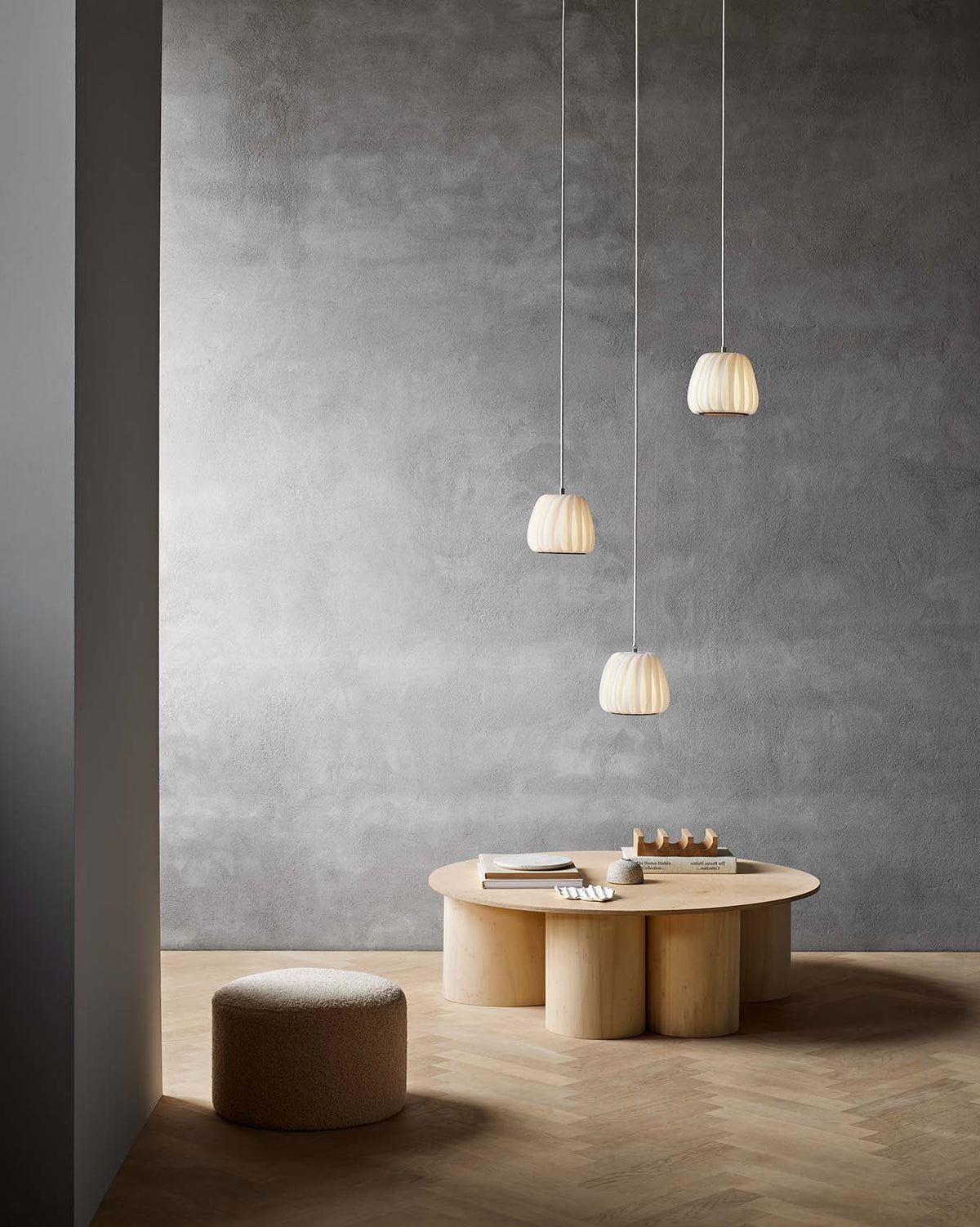 Tom Rossau ST906 Mini pendant light – White Coated Paper, lit
