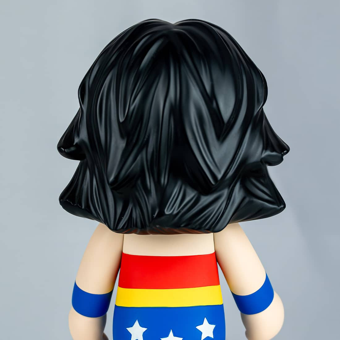 Leblon Delienne Wonder Woman Super Pop sculpture, back view, 10 inch