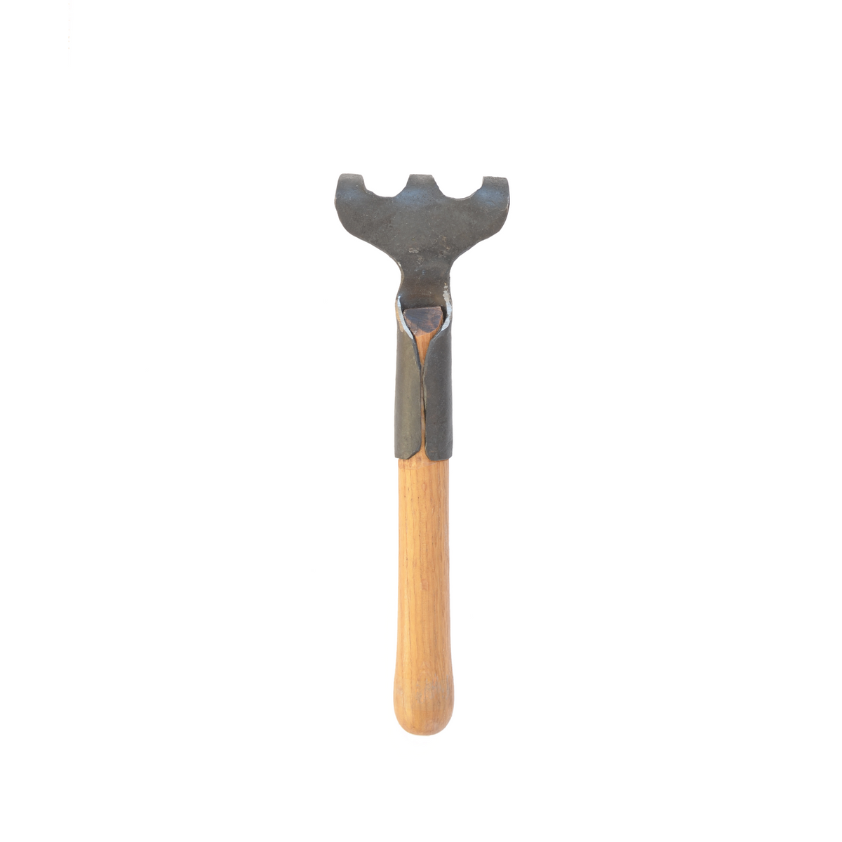 Master Shin's Anvil #70 Hand Cultivator, 3-Tine (photo 1 of 6)