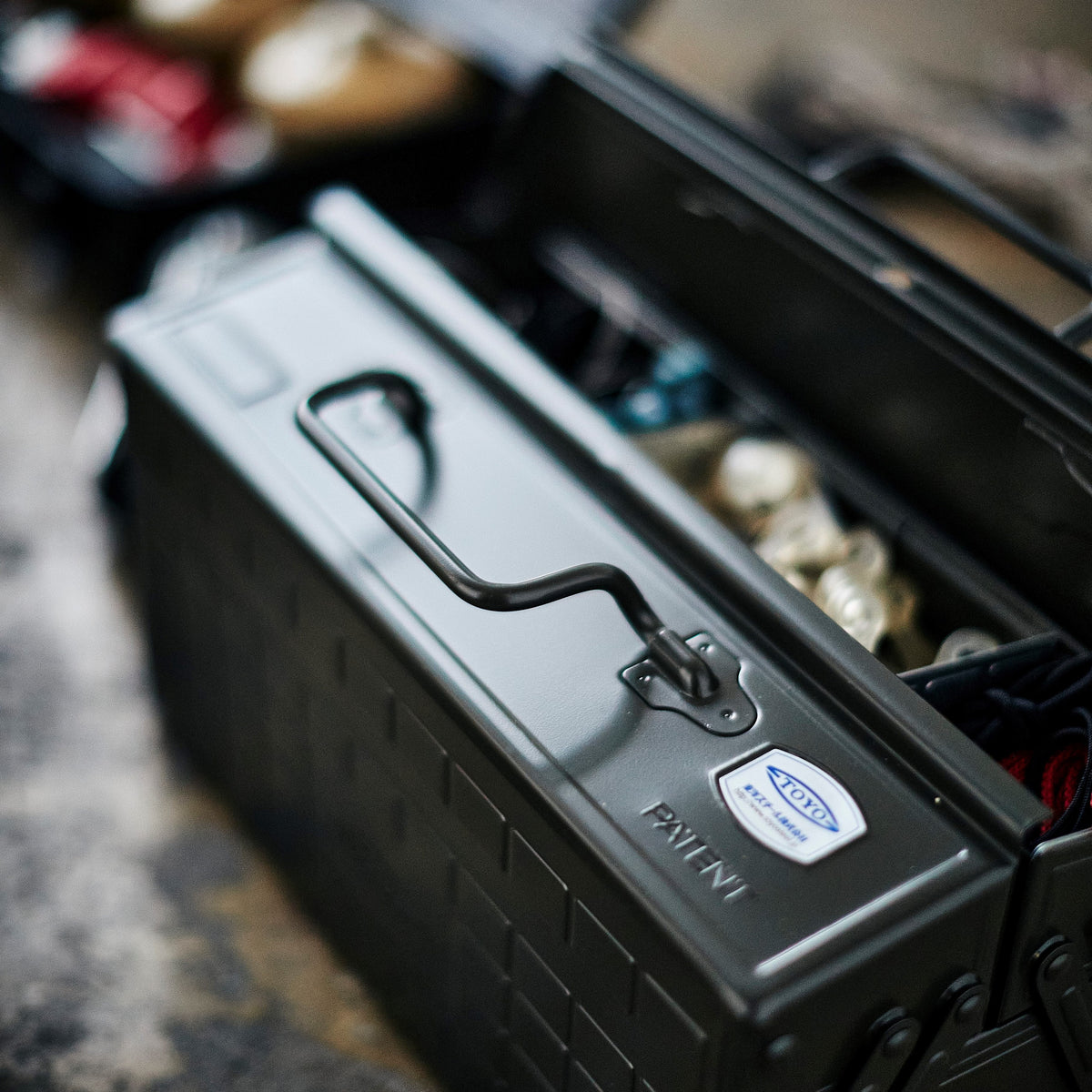 Toyo Steel ST-350 Two-Level Cantilever Toolbox – Military Green in use