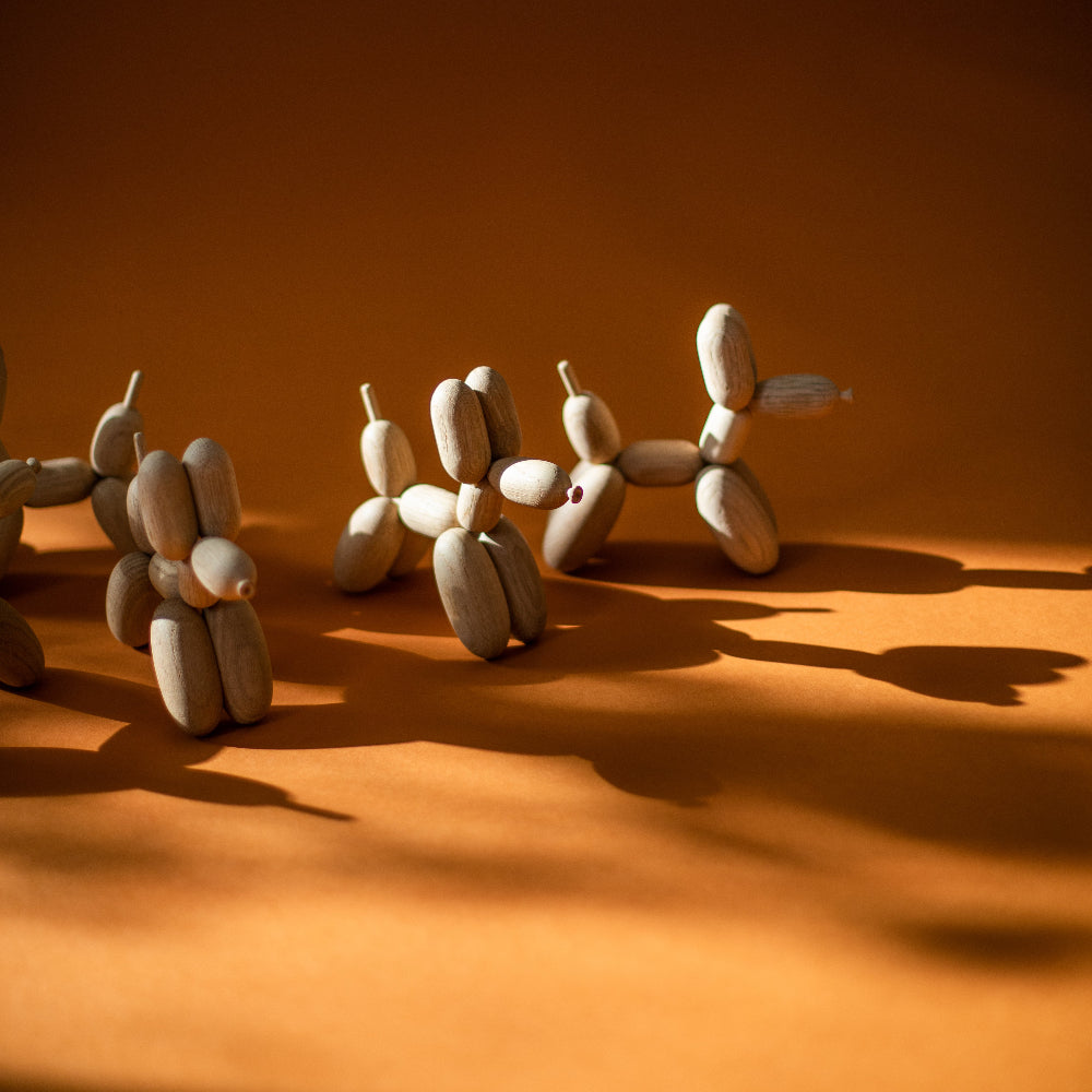 Boyhood Ballon d’Og wooden figure in oak, view 11 (image 11)