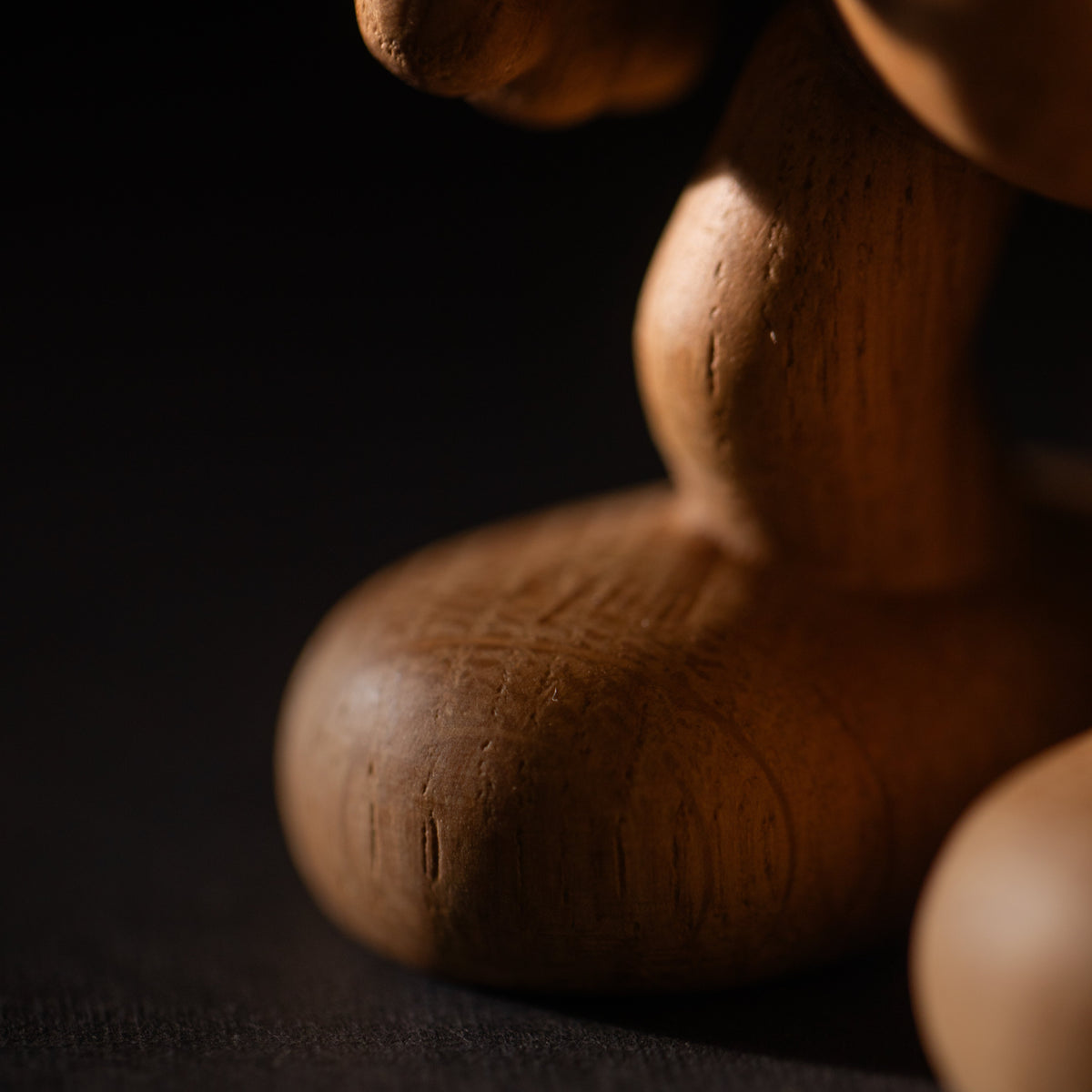 Boyhood Smurfs Smurf wooden figure in oak, view 7 (image 7)