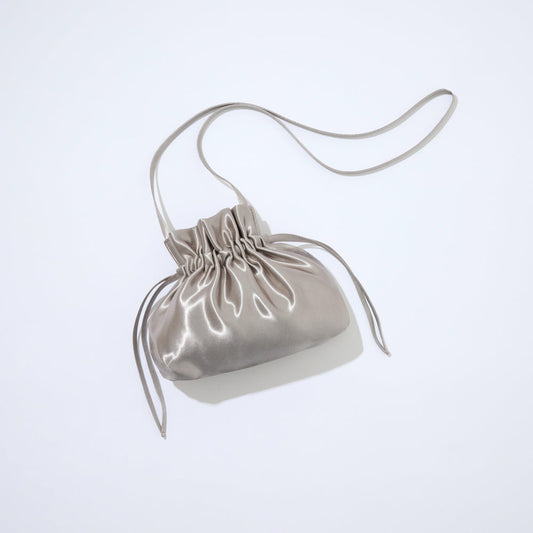 Mate Mono Shiny Shell Bag in Iron – drawstring crossbody bag, photo 1