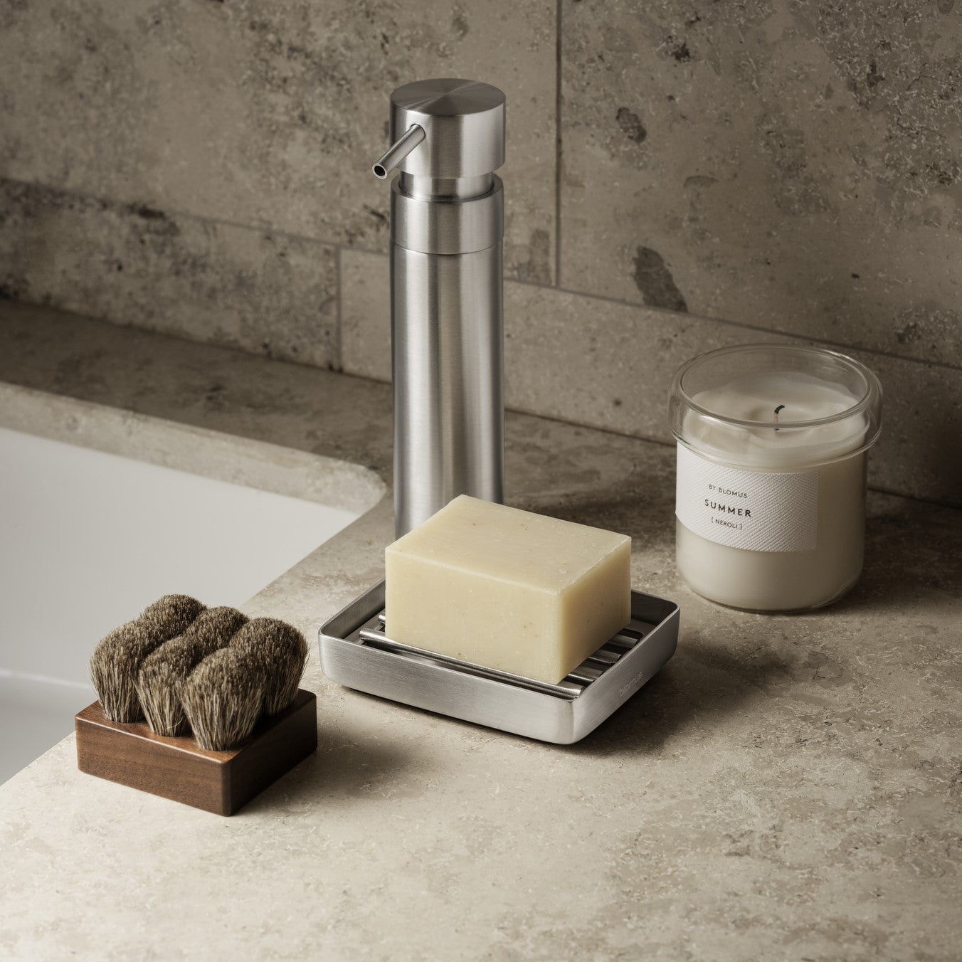 blomus Valoa Scented Candle in Glass Container Small Tan Bergamot Fragrance