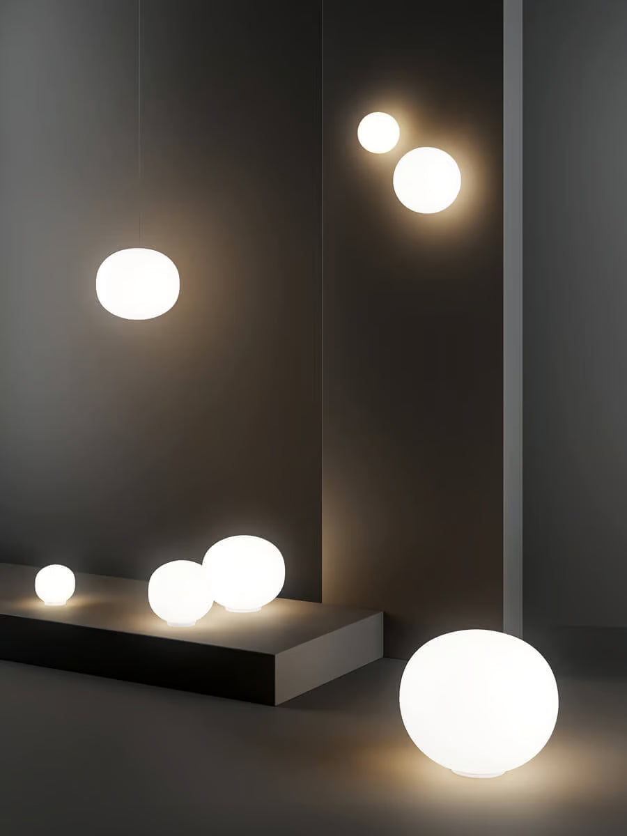 Sculptural glass table lamp by Snøhetta for living room lighting