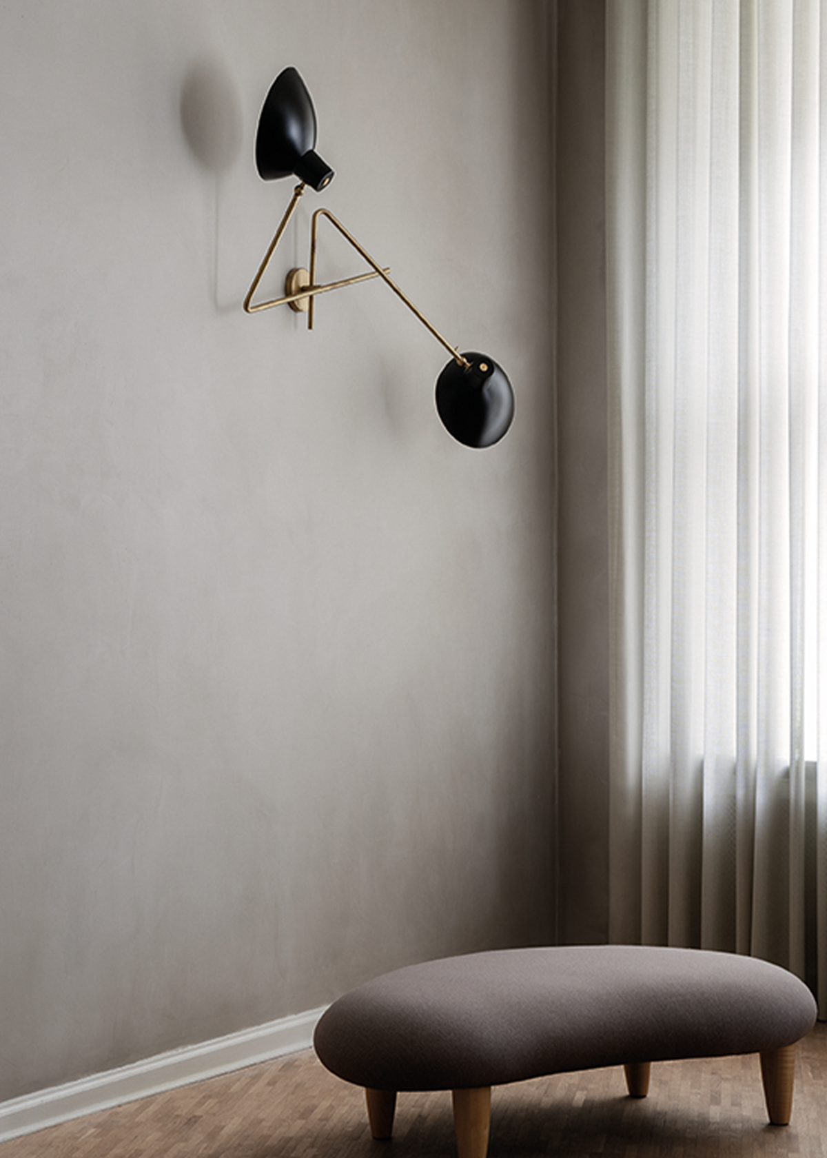 Astep VV Cinquanta Wall Twin by Gino Sarfatti – room setting 3