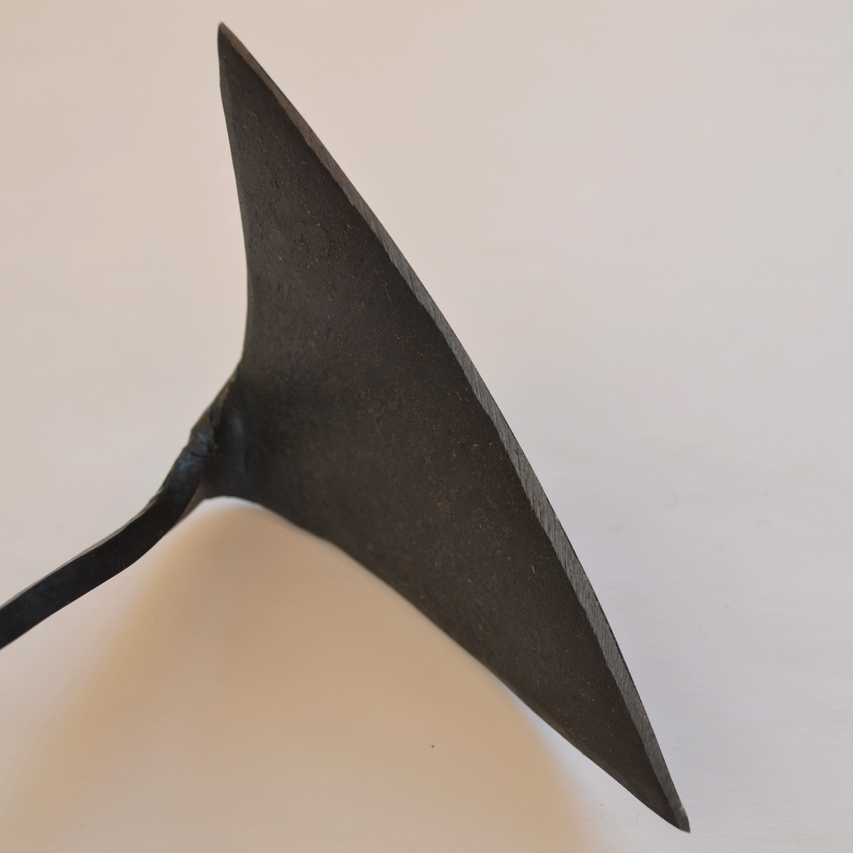 Master Shin's Anvil #68 Winged Hoe (photo 3 of 5)