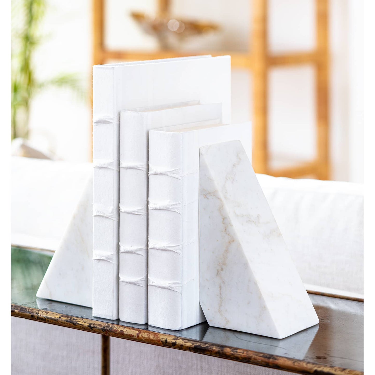 Regina Andrew Othello Marble Bookends in White