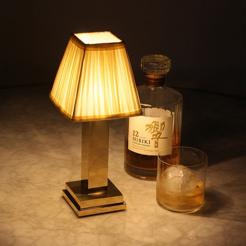Albert Cordless Table Lamp by Neoz