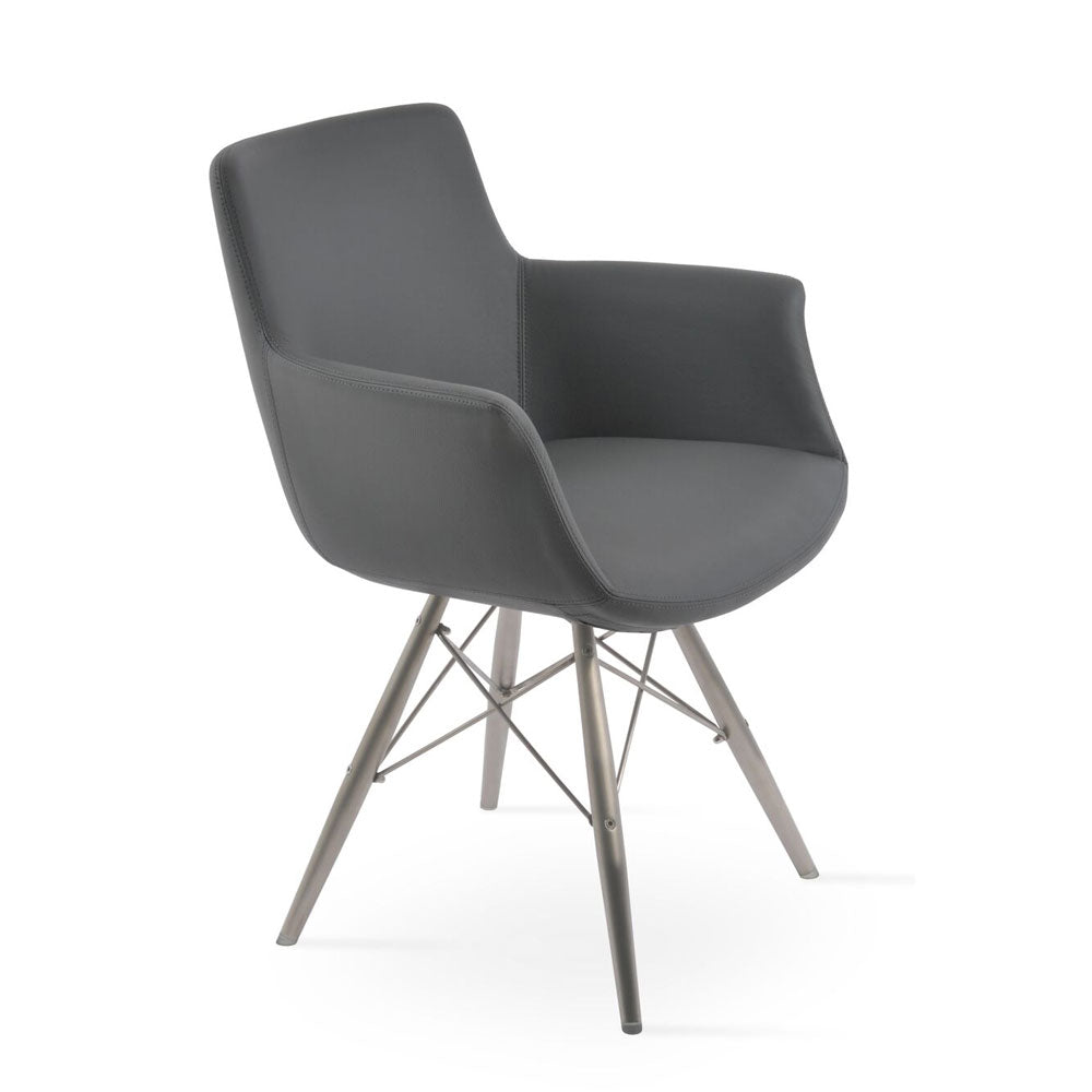 sohoConcept Bottega MW Armchair Leather