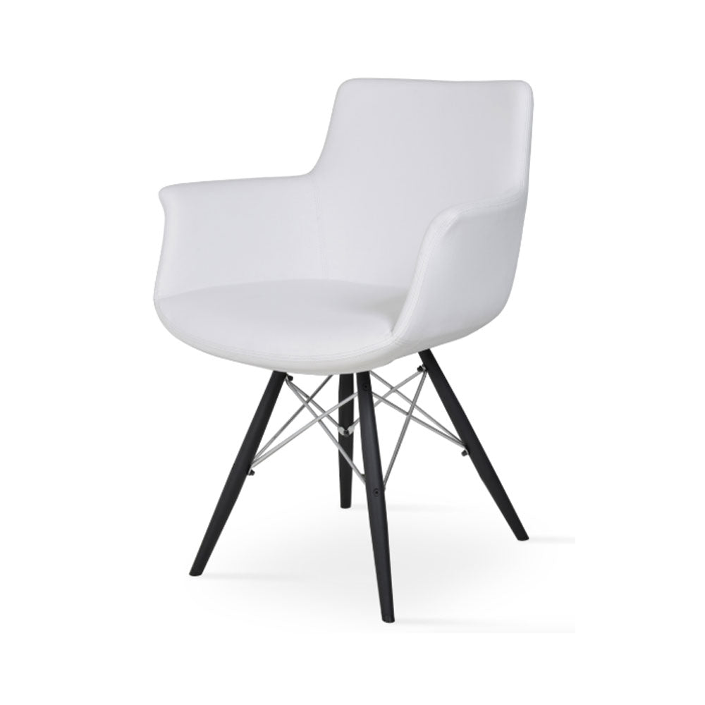 sohoConcept Bottega MW Armchair Leather