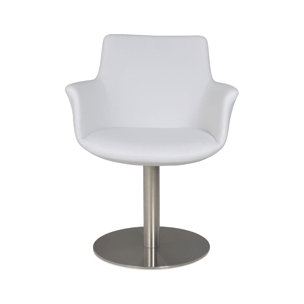 sohoConcept Bottega Round Arm Chair Leather