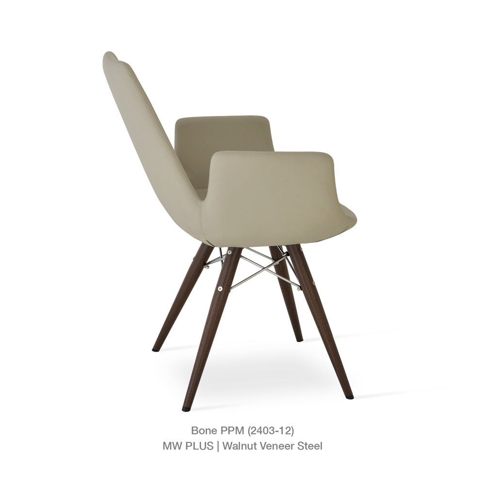 sohoConcept Eiffel MW Armchair Leather in Stainless Steel