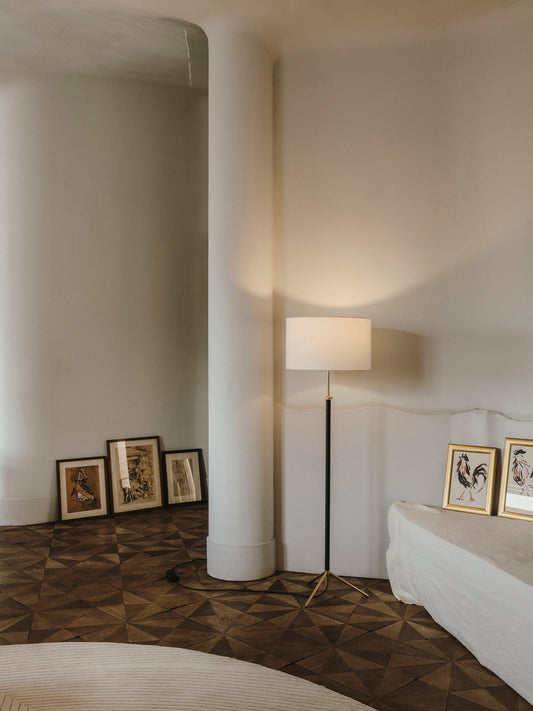 Pie de Salon G2 Leather Stem Floor Lamp by Santa & Cole in a modern living room